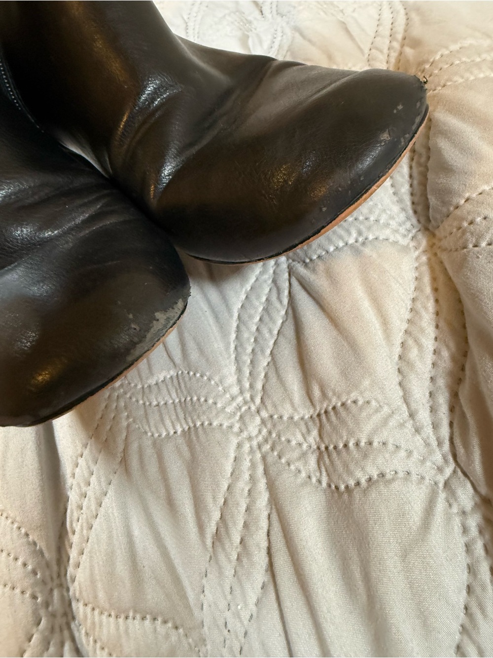 LOFT Black Faux Leather Ankle Booties Size 9M Block Heel Side Zip - Picture 4 of 10